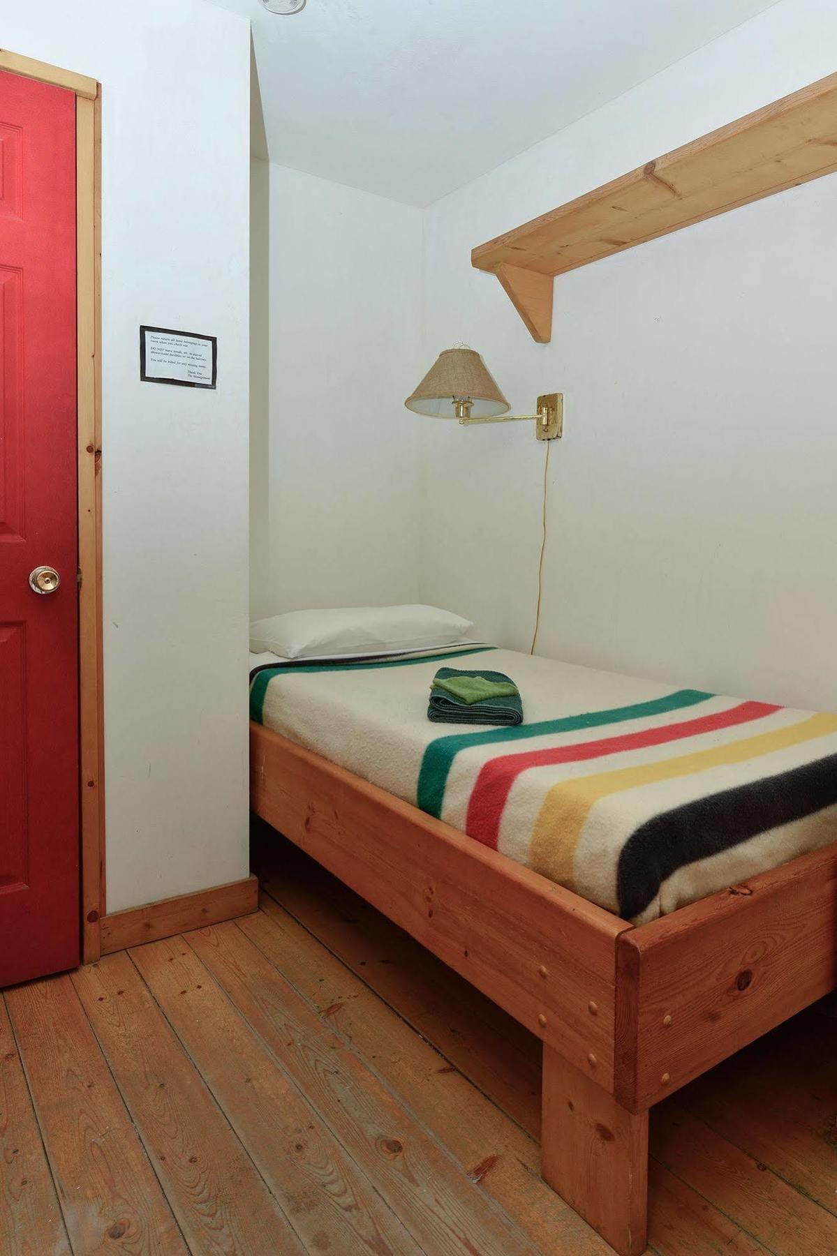 The Bunkhouse Otel Dawson City Dış mekan fotoğraf